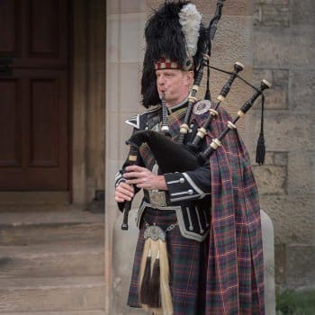 Edinburgh Bagpiper for Hire Cameron Kilt