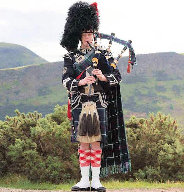 Bagpiper Uniform Mob