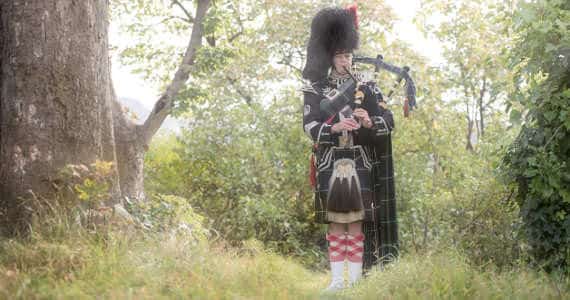 Bagpiper for a funeral Edinburgh