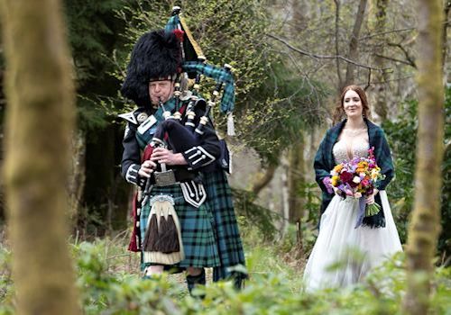 Bagpiper for Skeabost House Skye