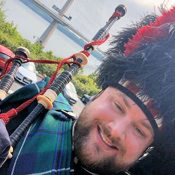 Bagpiper in Fife - Dean Saunders