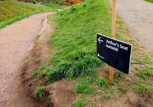 Getting to St Anthony's Chapel - Arthur's Sat path