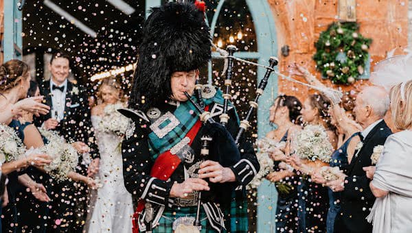 Bagpiper for Hire Edinburgh - Wedding Bagpiper service card